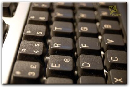 Замена клавиатуры ноутбука Toshiba в Бресте